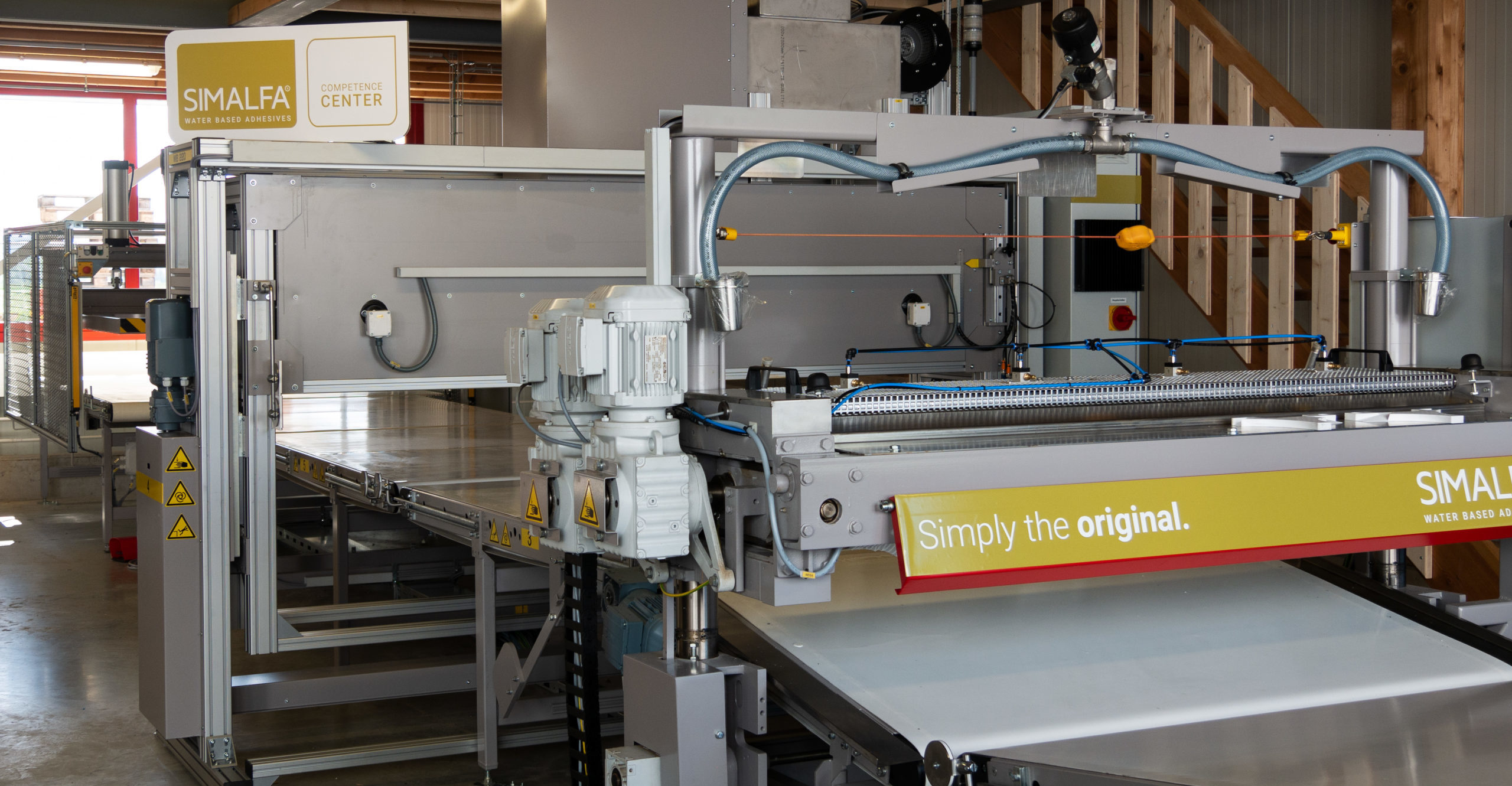 Wysokotechnologiczne maszyny klejące